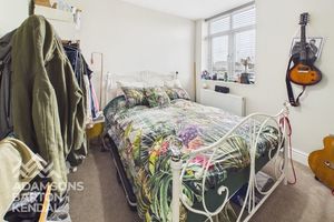 Photo 7- click for photo gallery